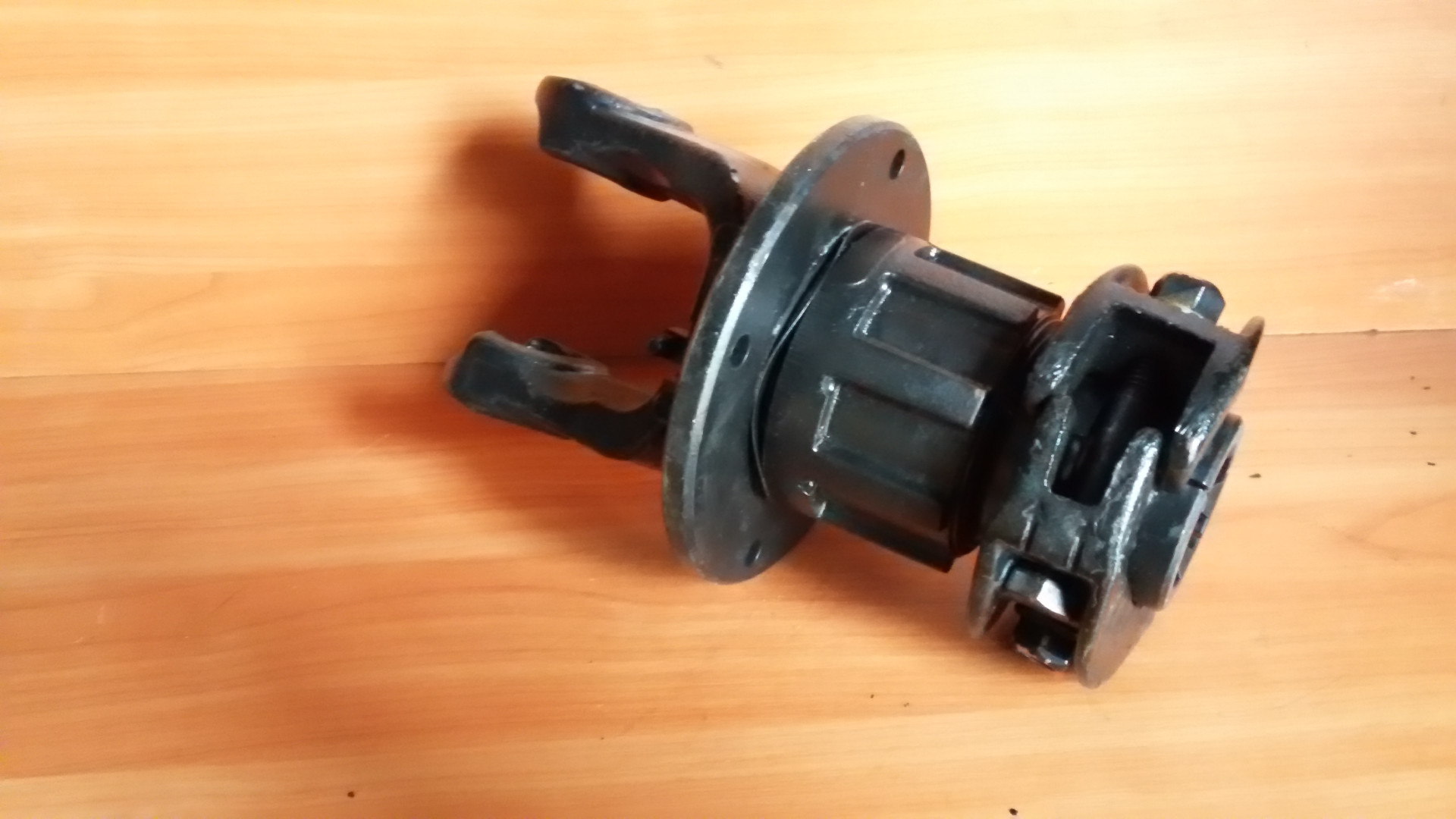 Вилка фрикционно-обгонной муфты TorQmaster правая (CW), AB6/AW22, 1 3/4